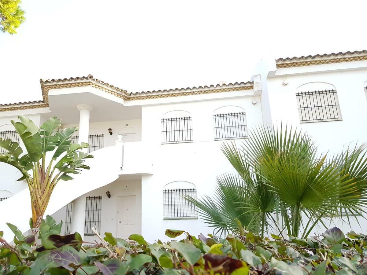 Apartamento Pinar Del Atlantico-La Barrosa Chiclana de la Frontera Exterior photo